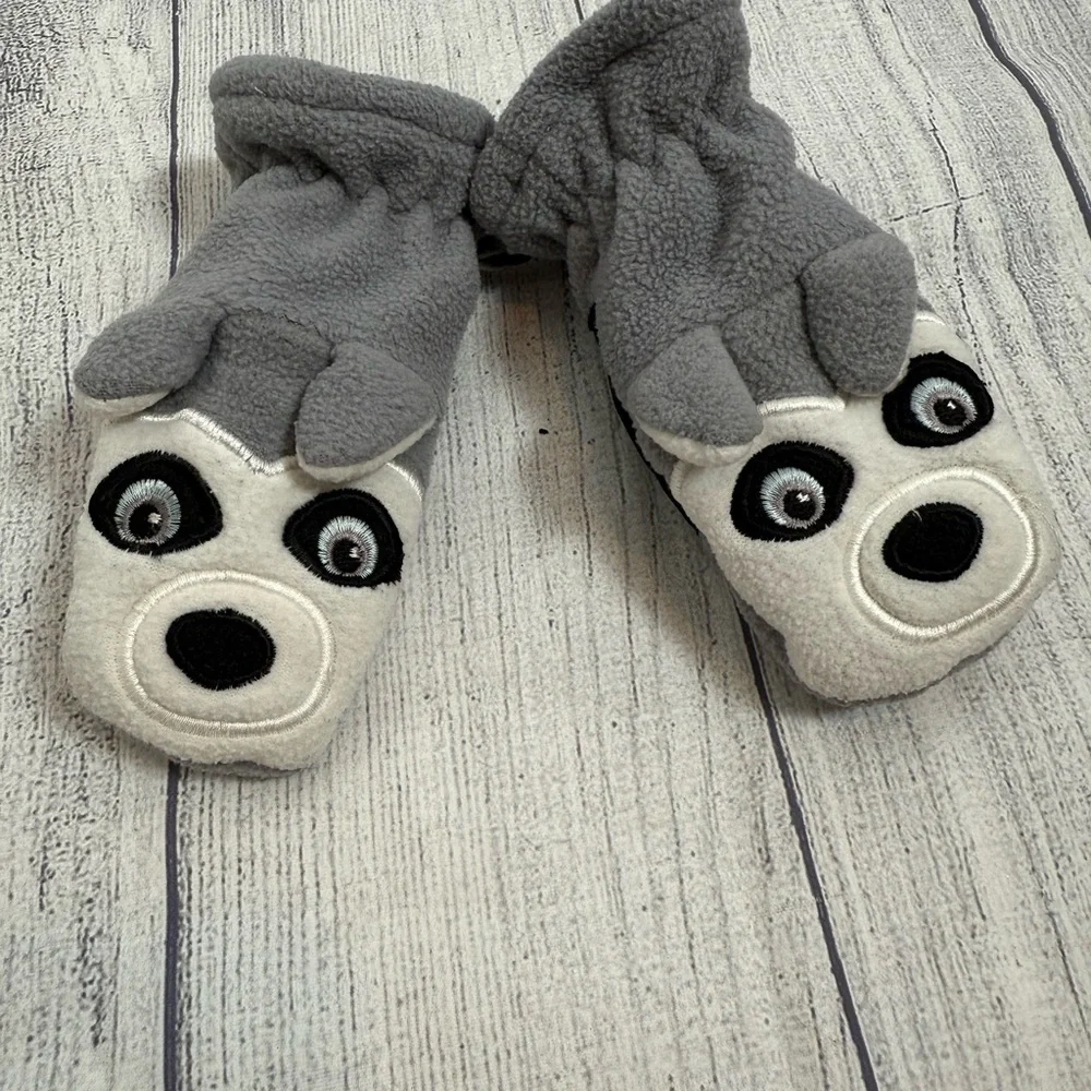 The Children's Place Gray Husky Dog Fleece Mittens  Size L (2-4 Years)